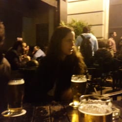 Las mesas de afuera!