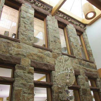 Gale Free Library - Great stonework - Libraries Near Me - Holden, Massachusetts