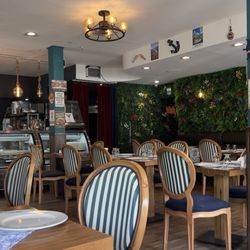 The restaurant
