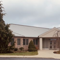 Garrison Brian E DDS - Front view of the office.