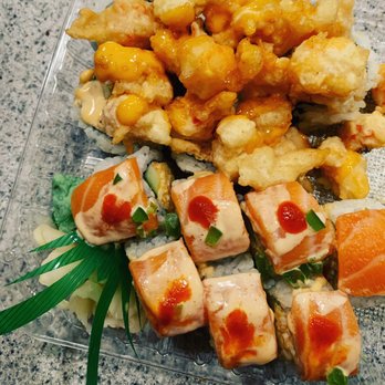 Sushi Plus - Arizona Roll & whatever roll this other one is... NOT the Missouri roll it was suppose to be! - Sushi Bars Near Me - Glendale, Arizona