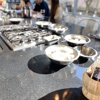 Hudson Table - Philadelphia - Cooking Schools Near Me - Philadelphia, Pennsylvania Hudson Table - Philadelphia - Cooking Schools Near Me - Philadelphia, Pennsylvania