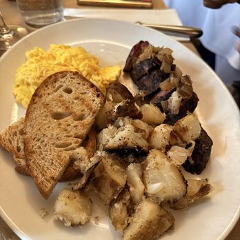 Stone Park Cafe - New American Near Me - Brooklyn, New York Stone Park Cafe - New American Near Me - Brooklyn, New York