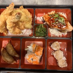 Teriyaki salmon bento