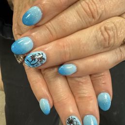 These are the nails Hanna did in preparation for my cruise. She is very talented! These are the nails Hanna did in preparation for my cruise. She is very talented!
