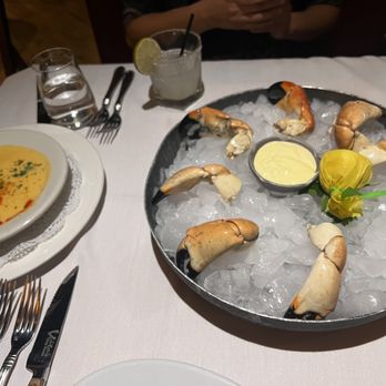Vito's Chop House - Italian Near Me - Orlando, Florida