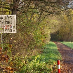 Wehranlage - Park - Falls Vee mal nach Schweinfurt kommt, hier wäre eine Laufstrecke ;)
