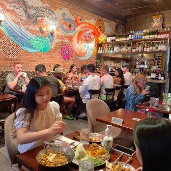 Laut - Thai Near Me - New York, New York
