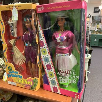 Antiques At Gresham Lake - Antiques Near Me - Raleigh, North Carolina