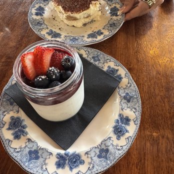 Molo - Italian Near Me - Newport Beach, California