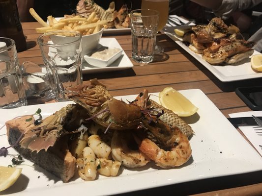 Fishheads Restaurant & Takeaway Byron Bay by null