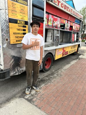 Tacos El Rodeo by null