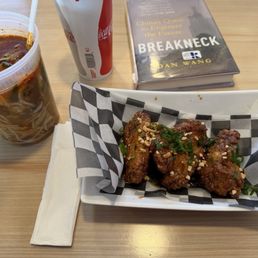 Nonla Wings