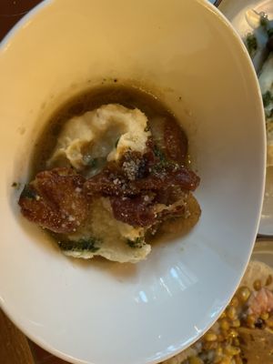 Bistro LeRoux by null