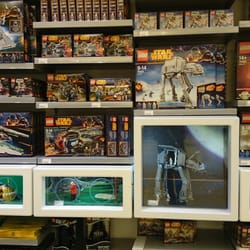 Lego Store Disneyland - L'univers de Star Wars en LEGO