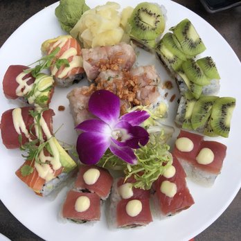 LoLa 42 - Asahi Roll, Anata Roll, Tsukiji Roll, Green Light Roll - Sushi Bars Near Me - Boston, Massachusetts LoLa 42 - Asahi Roll, Anata Roll, Tsukiji Roll, Green Light Roll - Sushi Bars Near Me - Boston, Massachusetts