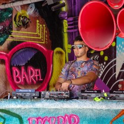 Rock Bar Day Club