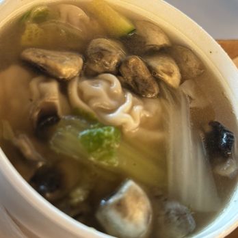 Granite Bay Chinese Restaurant - 2. Wonton Soup - Chinese Near Me - Granite Bay, California