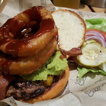 Superburger - St. Helena Avenue Burger. I finished the whole thing. Perfectly juicy with medium rare. - American Near Me - Windsor, California Superburger - St. Helena Avenue Burger. I finished the whole thing. Perfectly juicy with medium rare. - American Near Me - Windsor, California