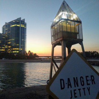 Bal Harbour Jetty - Beaches Near Me Bal Harbour Jetty - Beaches Near Me