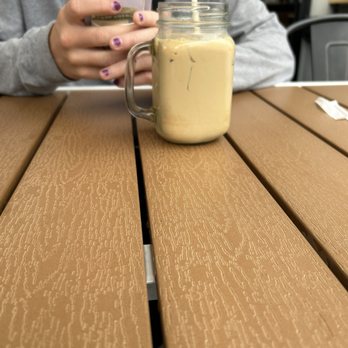 Barefoot Coffee Roasters - Vainette (vanilla latte) - Coffee & Tea Near Me - Solana Beach, California