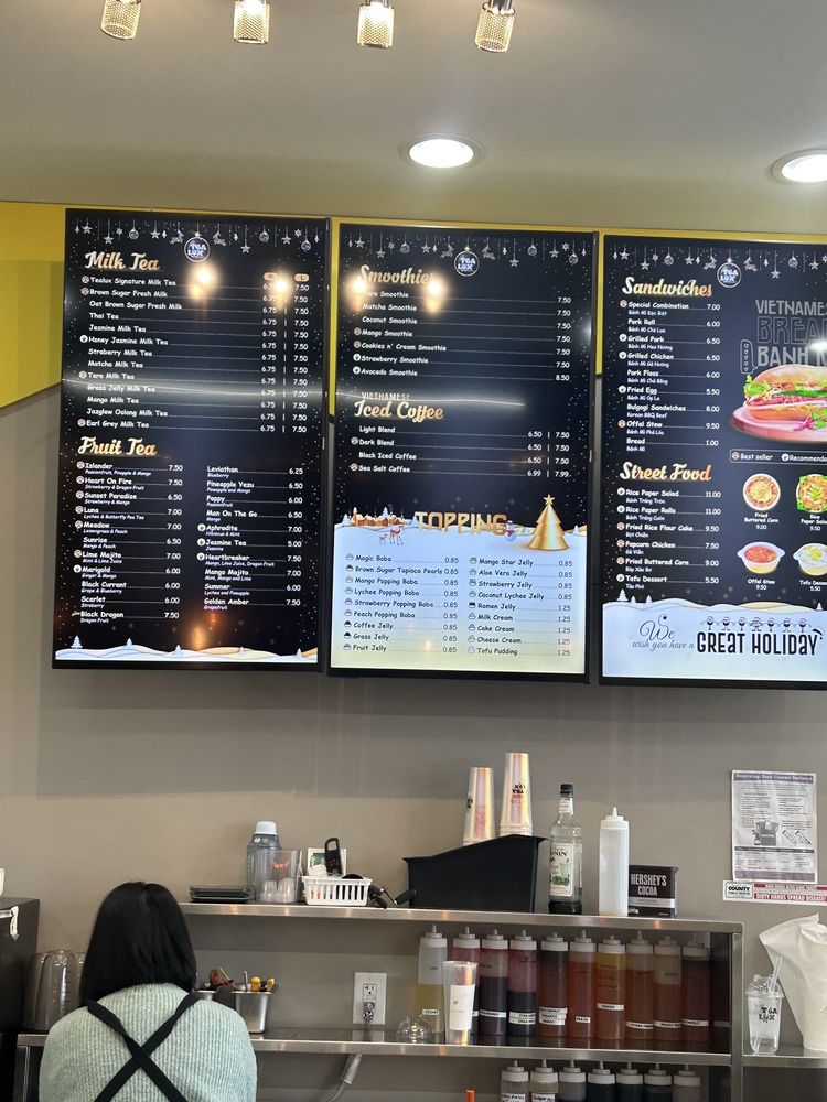 ELITE EXPERIENCE BOBA AND SANDWICHES AT TEA LUX CAFE 10 Photos