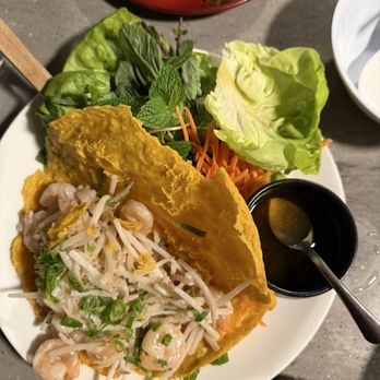 Star Noodle - Vietnamese Crepe - Asian Fusion Near Me - Lahaina, Hawaii