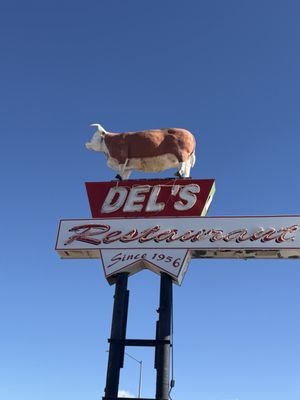 Del's Restaurant by null