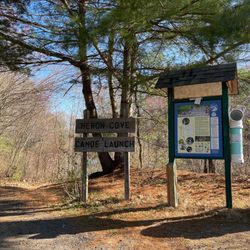 Heron Cove Park - Hebron Cove Canoe Launch ( Part of the Willimantic River water trail!)