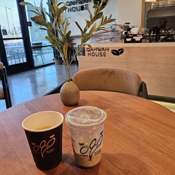 Qahwetna Coffee - To go coffee cups and interior - Coffee & Tea Near Me - Anaheim, California