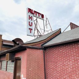 RUTT’S HUT - Updated July 2025 - 1169 Photos & 1470 Reviews - 417 River ...