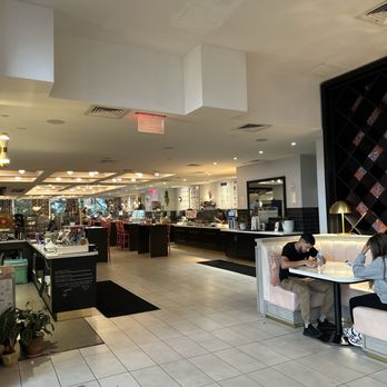 MIA Market - Food Court Near Me - Miami, Florida MIA Market - Food Court Near Me - Miami, Florida