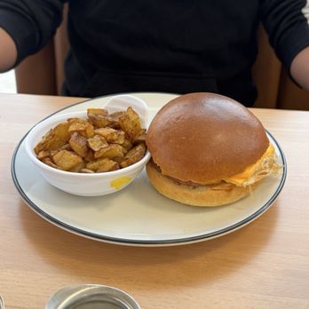 Toast City Diner - Breakfast sandwich - Breakfast & Brunch Near Me - Manalapan, New Jersey Toast City Diner - Breakfast sandwich - Breakfast & Brunch Near Me - Manalapan, New Jersey