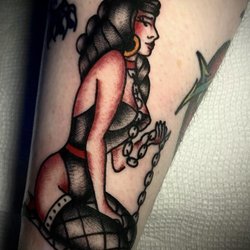 Electric Street Tattoo - Sexy tattoo pinup girl