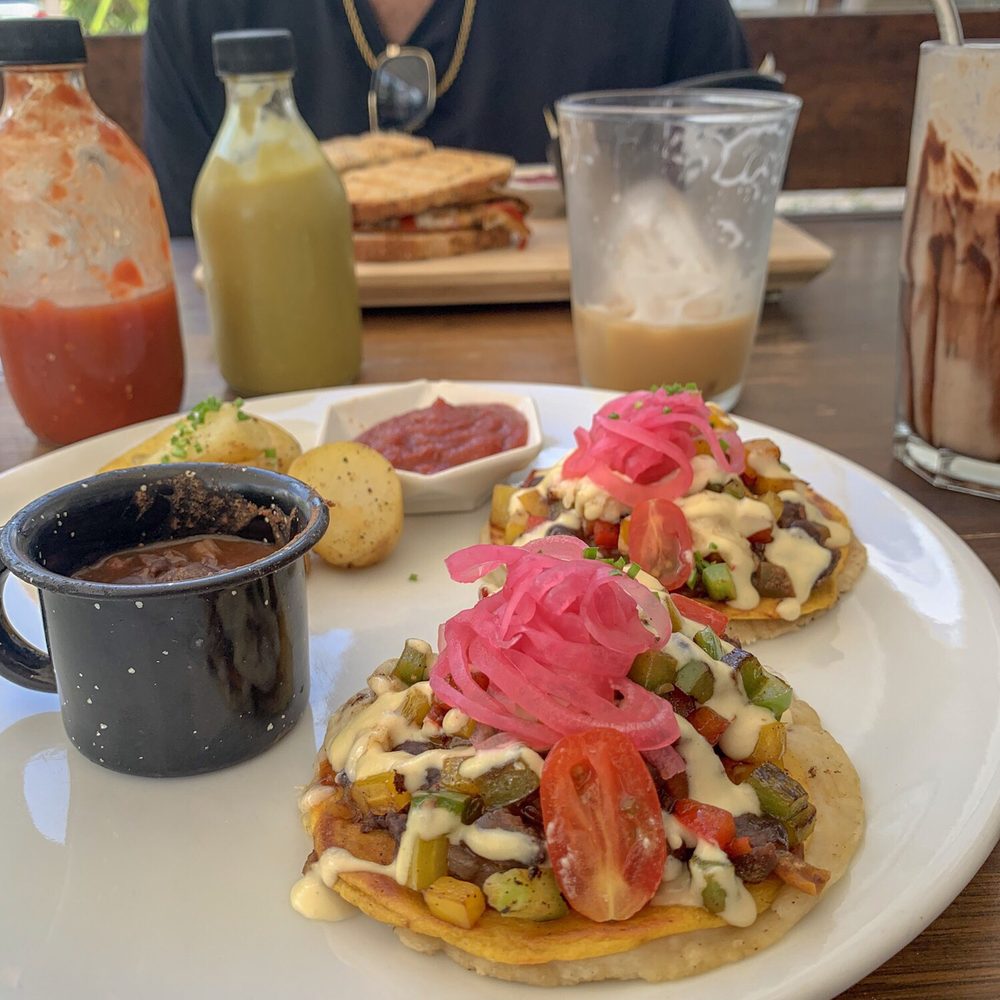 The Pitted Date - Vegan Near Me - Playa del Carmen, ROO