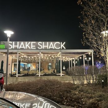 Shake Shack Cabin John - MD - Burgers Near Me - Potomac, Maryland