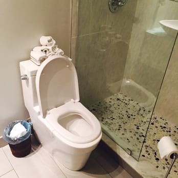 Young Forever Esthetic Center - Very nice restroom. Very CLEAN. - Reflexology Near Me - Miami, Florida Young Forever Esthetic Center - Very nice restroom. Very CLEAN. - Reflexology Near Me - Miami, Florida