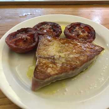 El Vaso de Oro - grilled tuna. 15.50 euros. worth it! - Tapas Bars Near Me - Barcelona, B