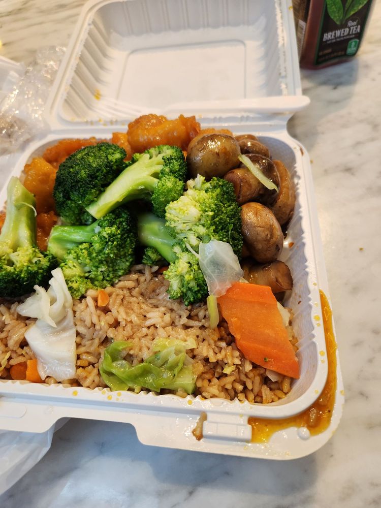 CHINA WOK Updated August 2024 2002 Annapolis Mall Rd, Annapolis