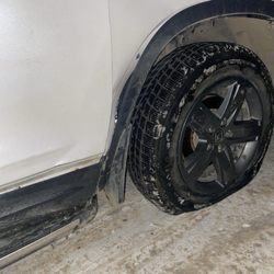 Skyview Parking - Damage to vehicle