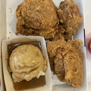 Jollibee - 3 Pcs Chickenjoy w Mashed Potatoes - Fast Food Near Me - Houston, Texas Jollibee - 3 Pcs Chickenjoy w Mashed Potatoes - Fast Food Near Me - Houston, Texas