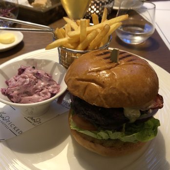The Refectory - Hamburger - Breakfast & Brunch Near Me - Callow End, WOR