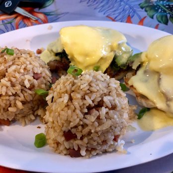 808 Grindz Cafe - Cafes Near Me - Lahaina, Hawaii
