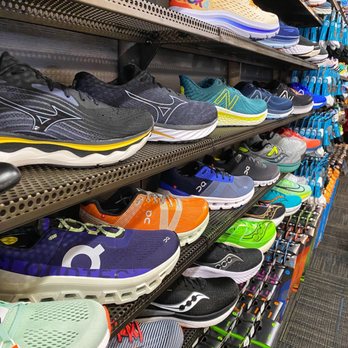 FLEET FEET - Updated December 2025 - 14 Photos & 44 Reviews - 2312 W