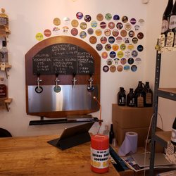 Wee Beer Shop - They even have draft options behind the counter