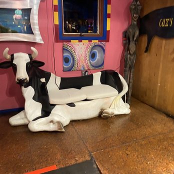 Cuz's Uptown Barbeque - Wonderful Cow inviting you to sit down. - Barbeque Near Me - Pounding Mill, Virginia