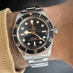 Tudor black Bay 58. And it is stunning!!!