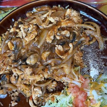 Los Pepe's Restaurant - Arroz con pollos - Mexican Near Me - Battle Ground, Washington Los Pepe's Restaurant - Arroz con pollos - Mexican Near Me - Battle Ground, Washington