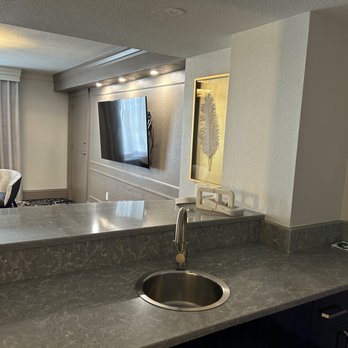 Rosen Centre Hotel - Kitchen - Hotels Near Me - Orlando, Florida Rosen Centre Hotel - Kitchen - Hotels Near Me - Orlando, Florida