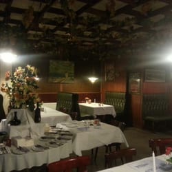 Akropolis Restaurant